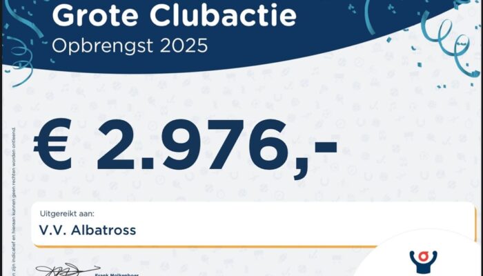 De cheque van de Grote Club Actie opbrengst voor V.V. Albatross in 2025. Waarde: bijna 3000 euro.